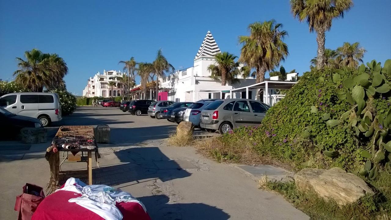 Atlanterra Bajo. Salida Directa. Urbanizacion De Lujo. Piscinas Canchas Padel. Wifi Y A/A Захара-де-лос-Атунес Экстерьер фото