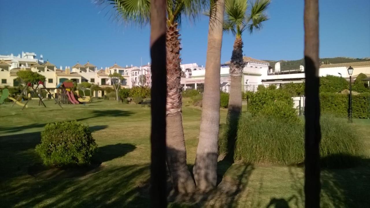Atlanterra Bajo. Salida Directa. Urbanizacion De Lujo. Piscinas Canchas Padel. Wifi Y A/A Захара-де-лос-Атунес Экстерьер фото