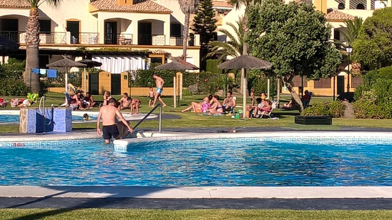 Atlanterra Bajo. Salida Directa. Urbanizacion De Lujo. Piscinas Canchas Padel. Wifi Y A/A Захара-де-лос-Атунес Экстерьер фото
